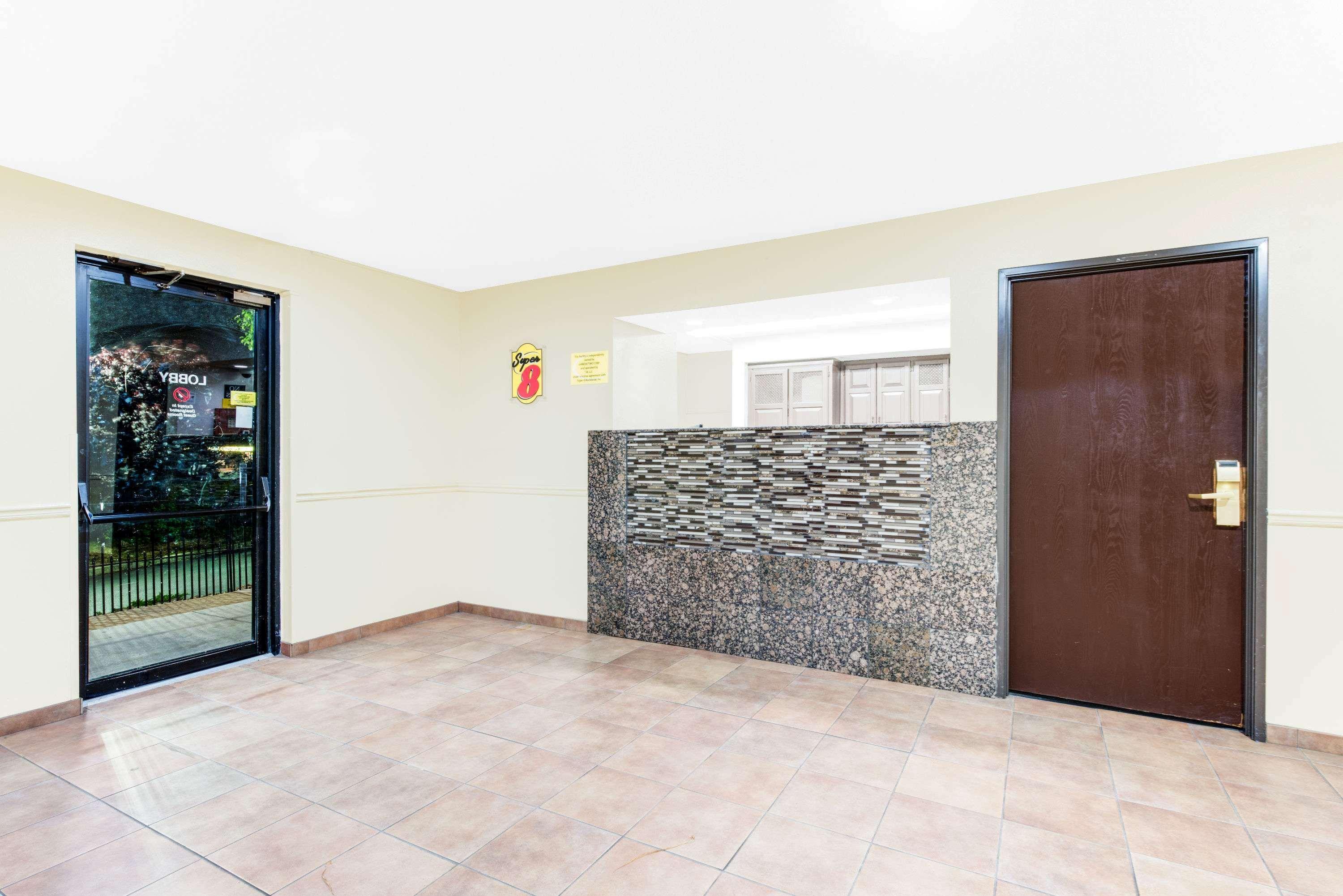 Super 8 By Wyndham Hagerstown I-70 Motel Ngoại thất bức ảnh