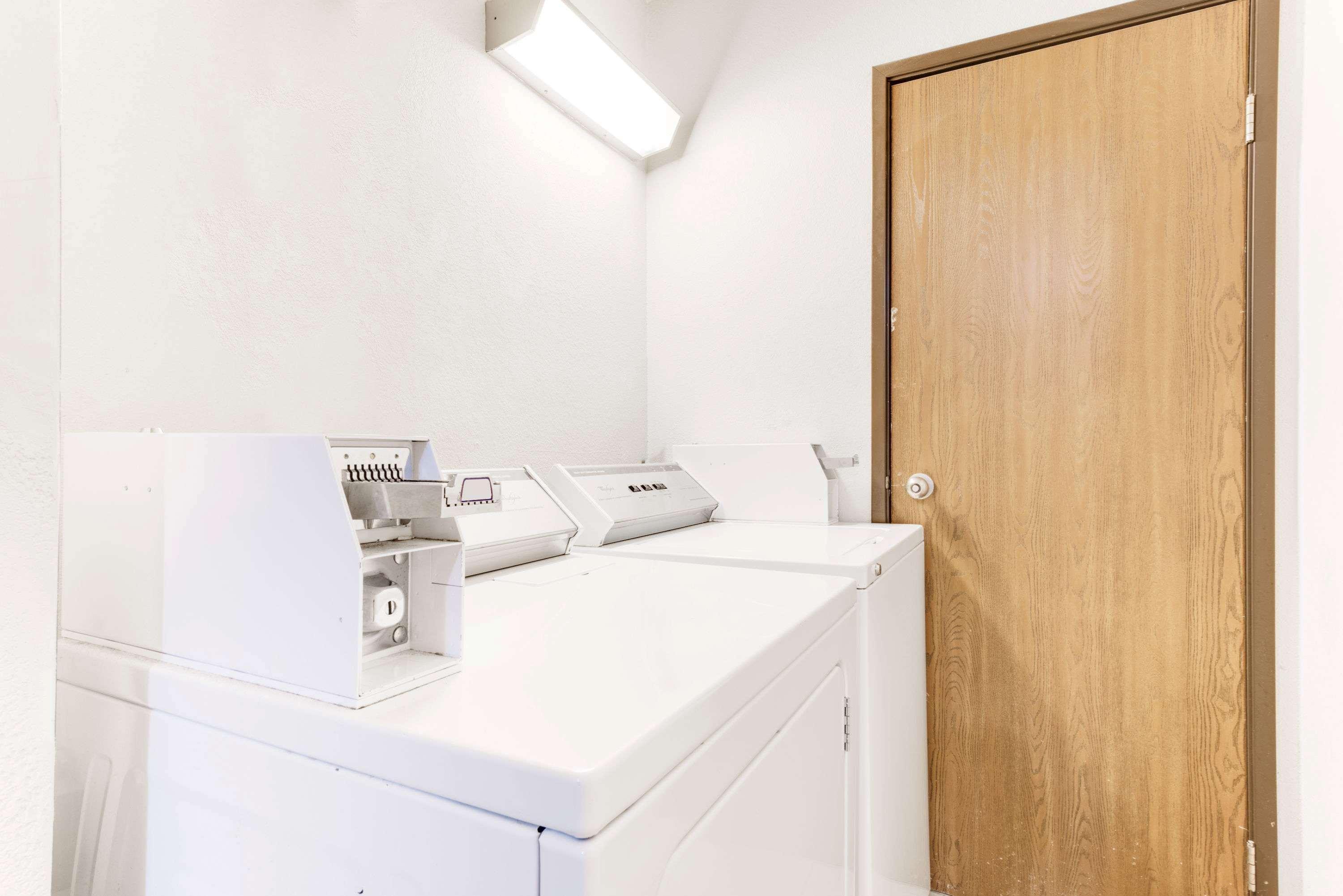 Super 8 By Wyndham Hagerstown I-70 Motel Ngoại thất bức ảnh